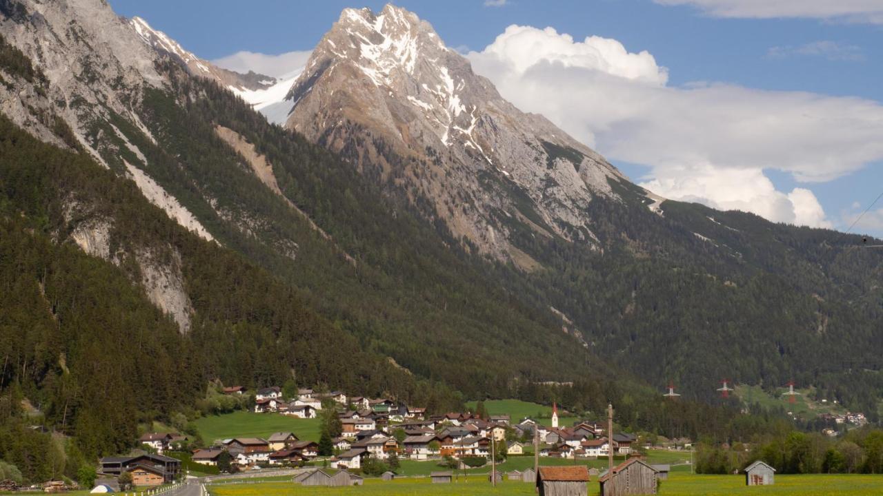 Appartement Strolz Schnann エクステリア 写真