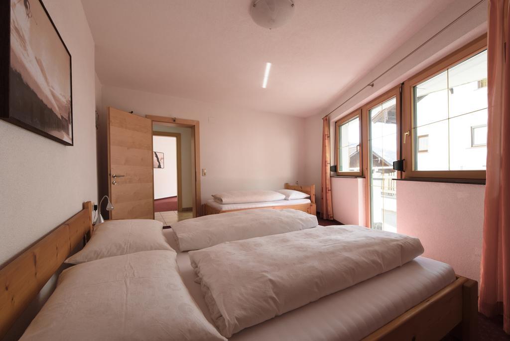 Appartement Strolz Schnann 部屋 写真